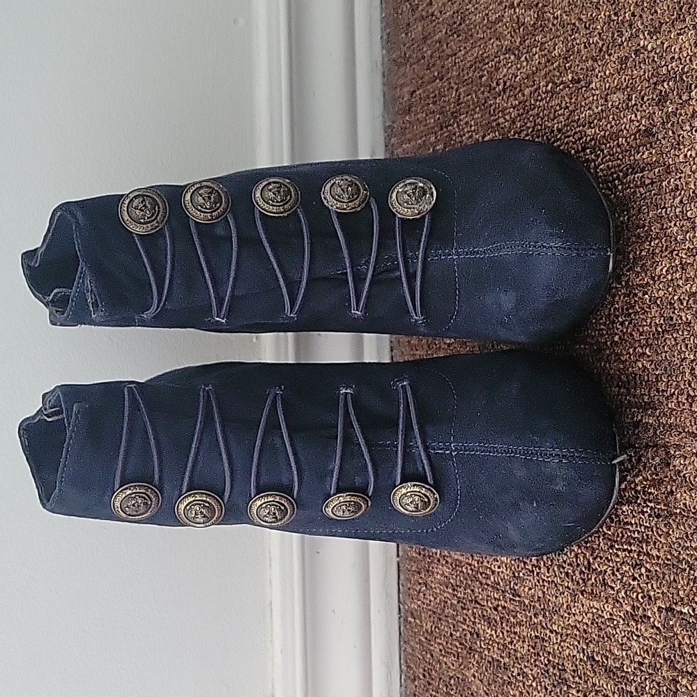 Guess Booties - Picture 2 of 2
